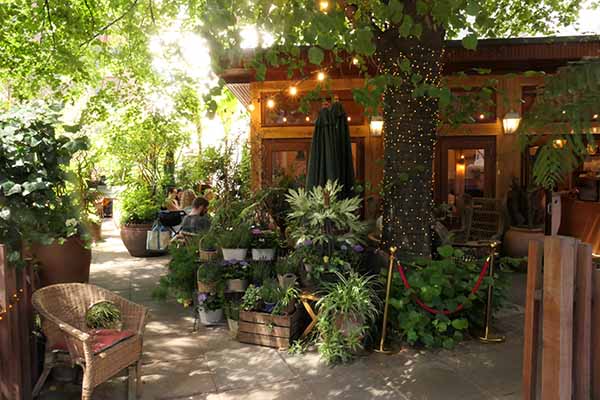 flatcapcoffee-victoria1.jpg