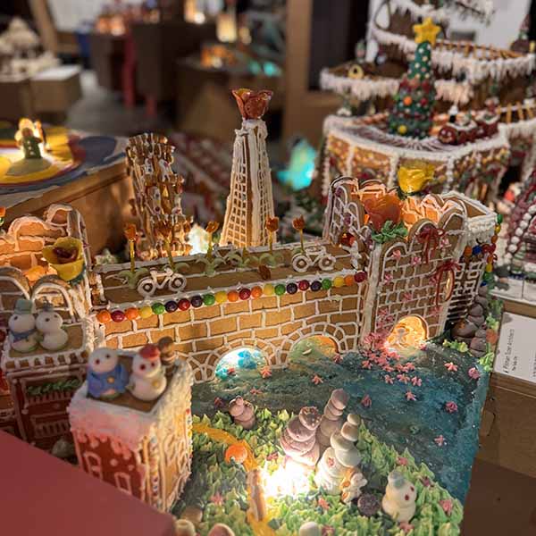 gingerbread-city2025