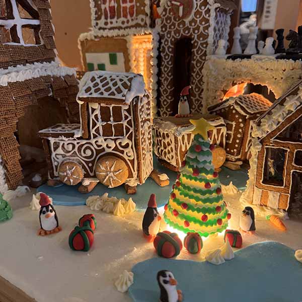 gingerbread-city2025