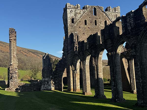 llanthony1.jpg