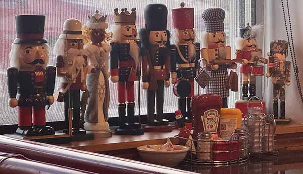 nutcracker-restaurant
