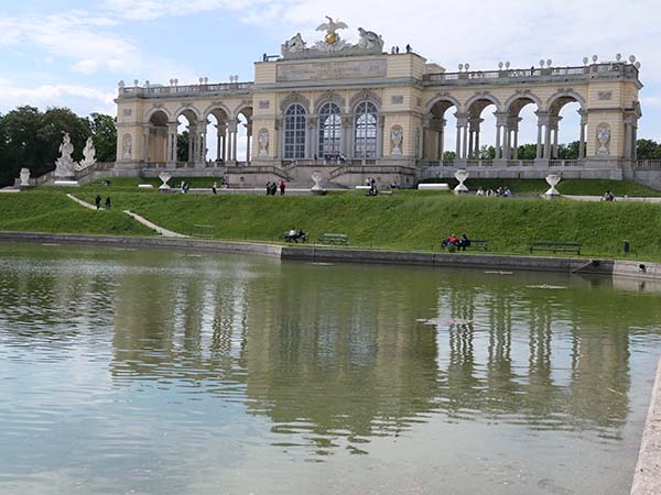 schoenbrunn-may