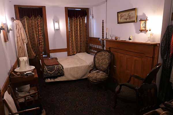 tenement-nyc-familyowned